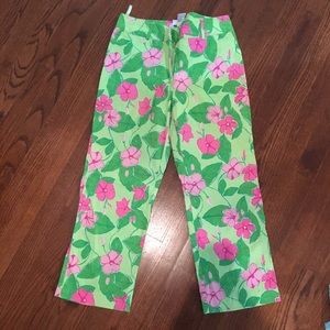 Lilly capri